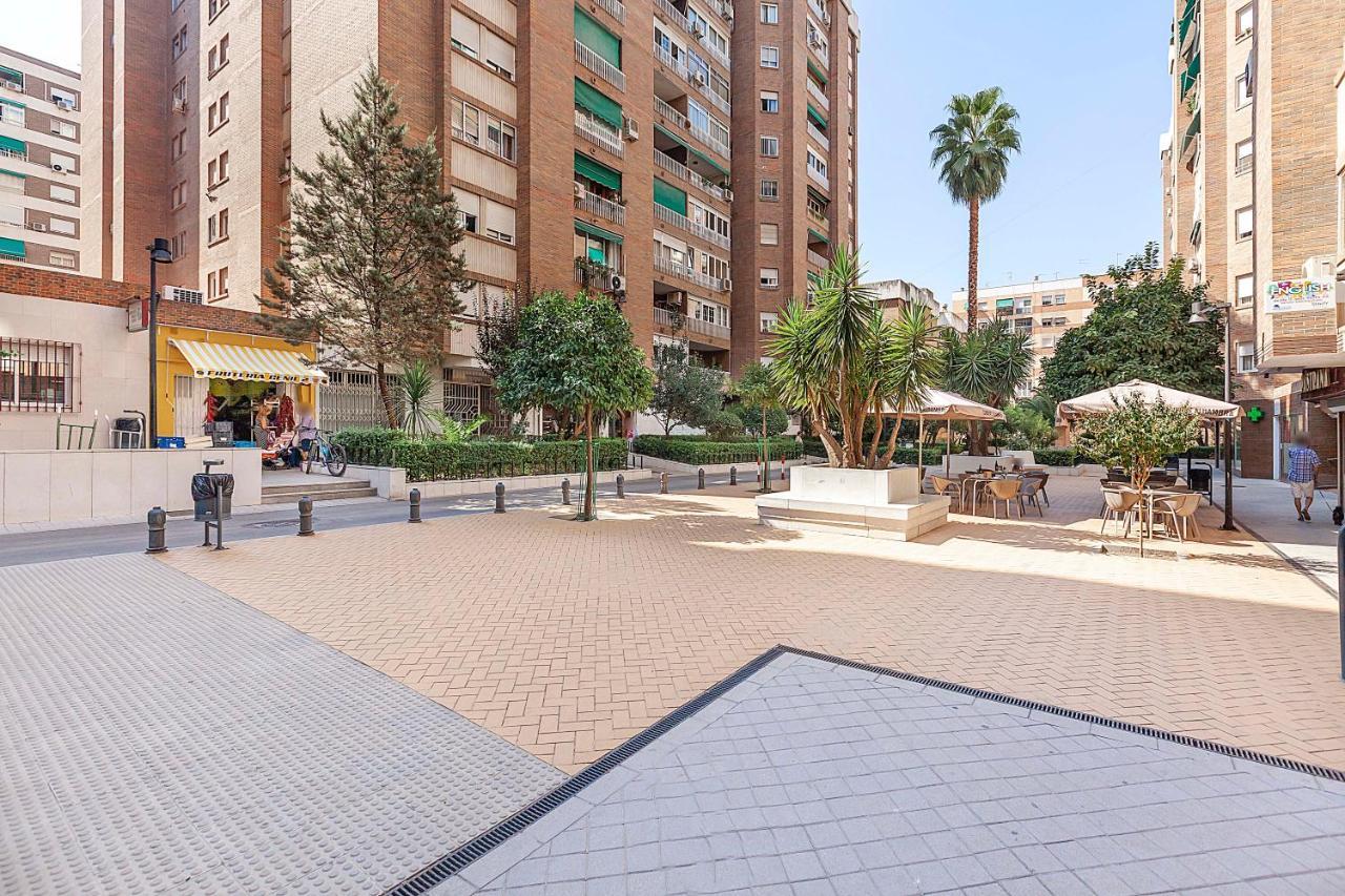גרנדה Amplio Y Centrico, Recien Reformado, Calefaccion Central, Jardines, Supermercados, Cafeterias Y Todos Los Servicios En El Corazon De La Ciudad מראה חיצוני תמונה
